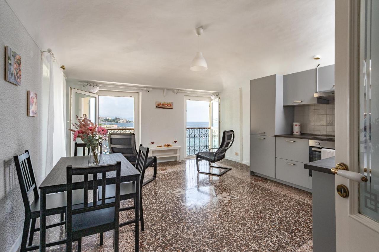 Seaside Apartment Genova Bagian luar foto